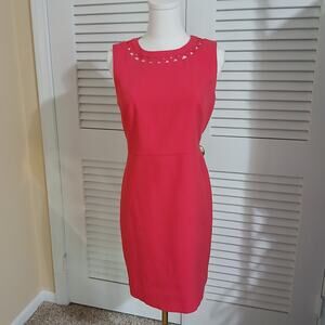 Loft Size M Sleeveless Knee-length Coral Dress cut-out detail on neck timeless